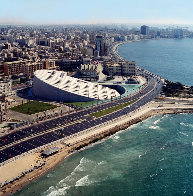Alexandria day trip Bibliotheca and Qaitbay Citadel